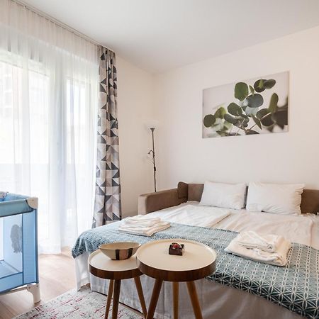 Peter Apartment With Terrace Budapest Luaran gambar
