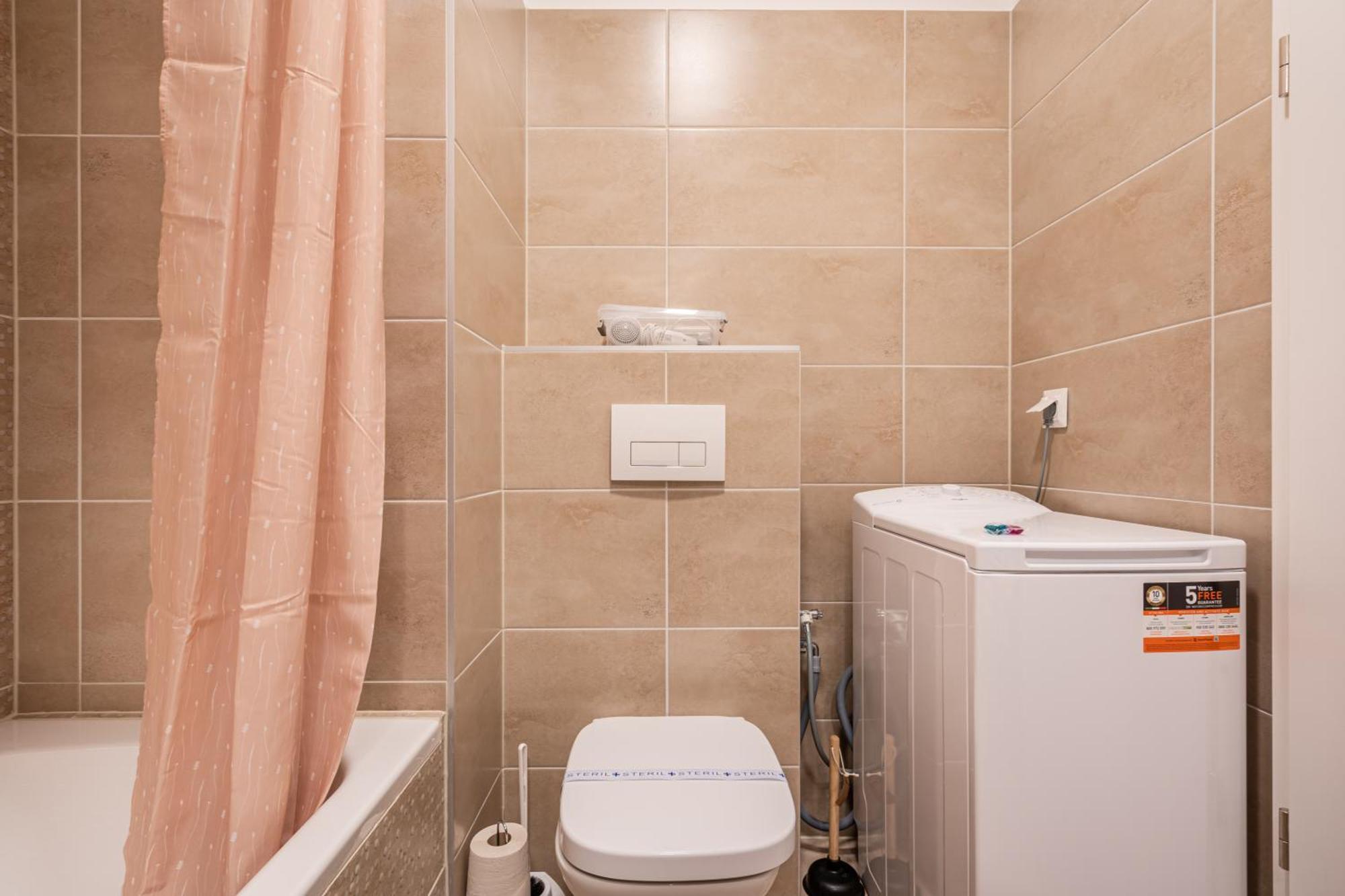 Peter Apartment With Terrace Budapest Luaran gambar