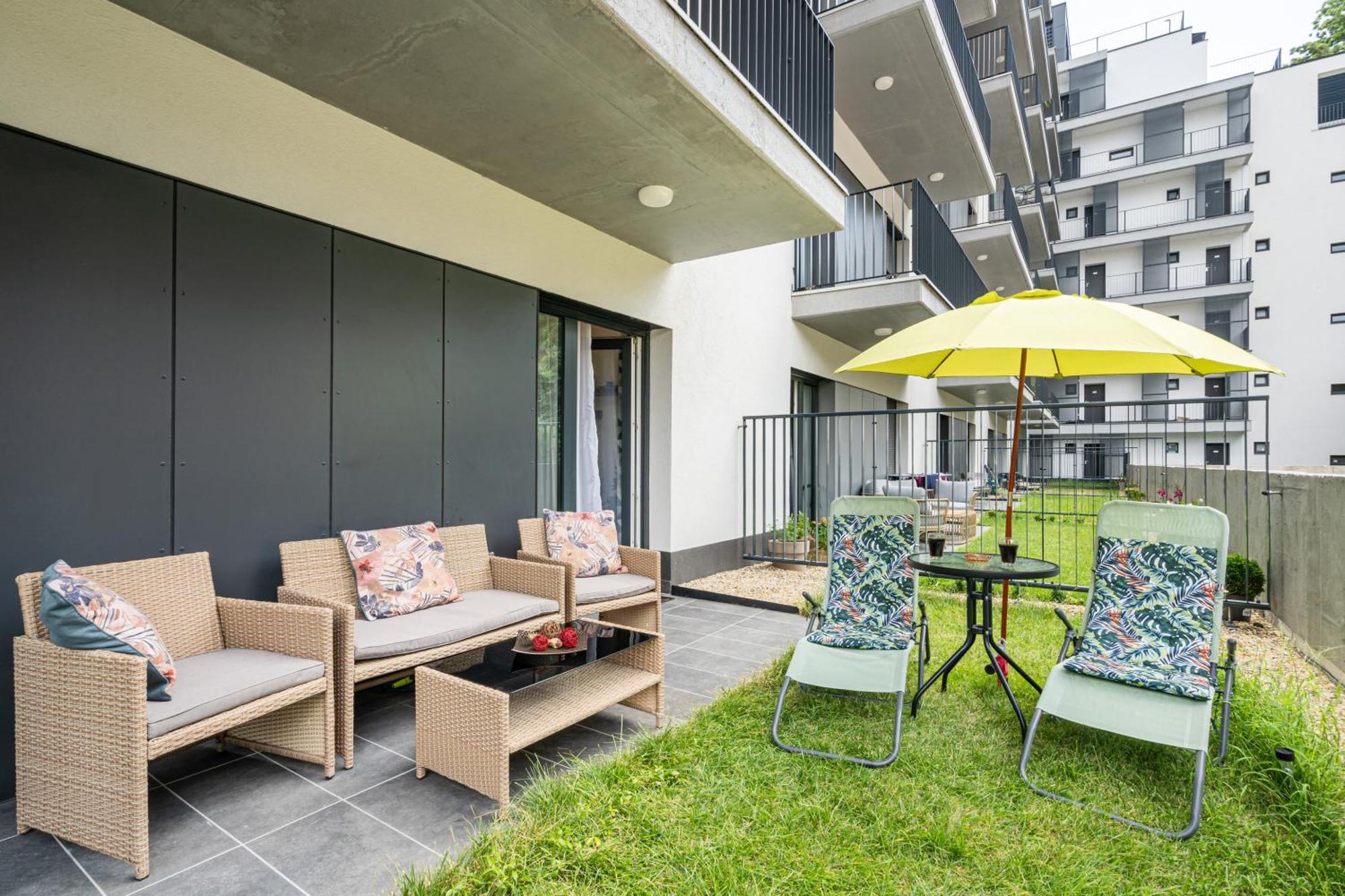 Peter Apartment With Terrace Budapest Luaran gambar